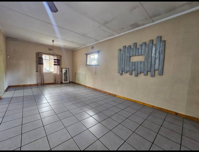 4 BEDROOM HOUSE FOR SALE IN VANDERBIJLPARK SE 1